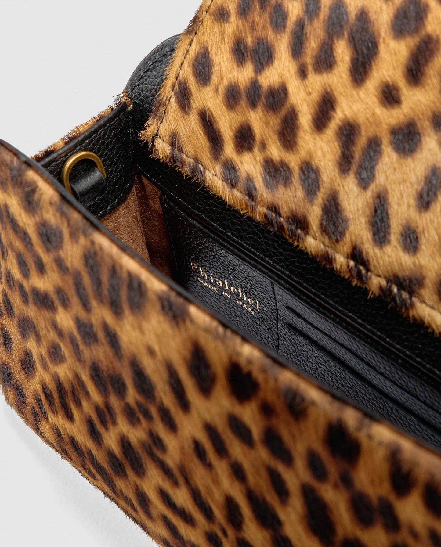 Bolso mini de pelo Phialebel en print de leopardo camel
