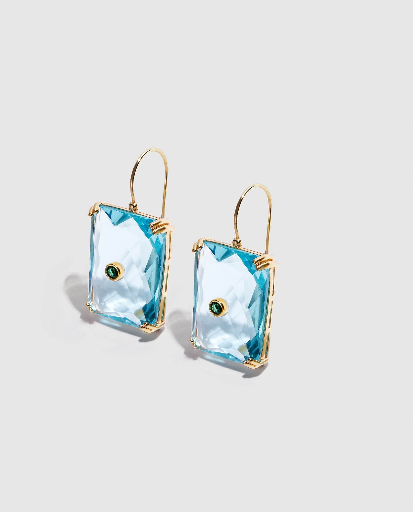 Pendientes colgantes de cristal azul con piedra verde