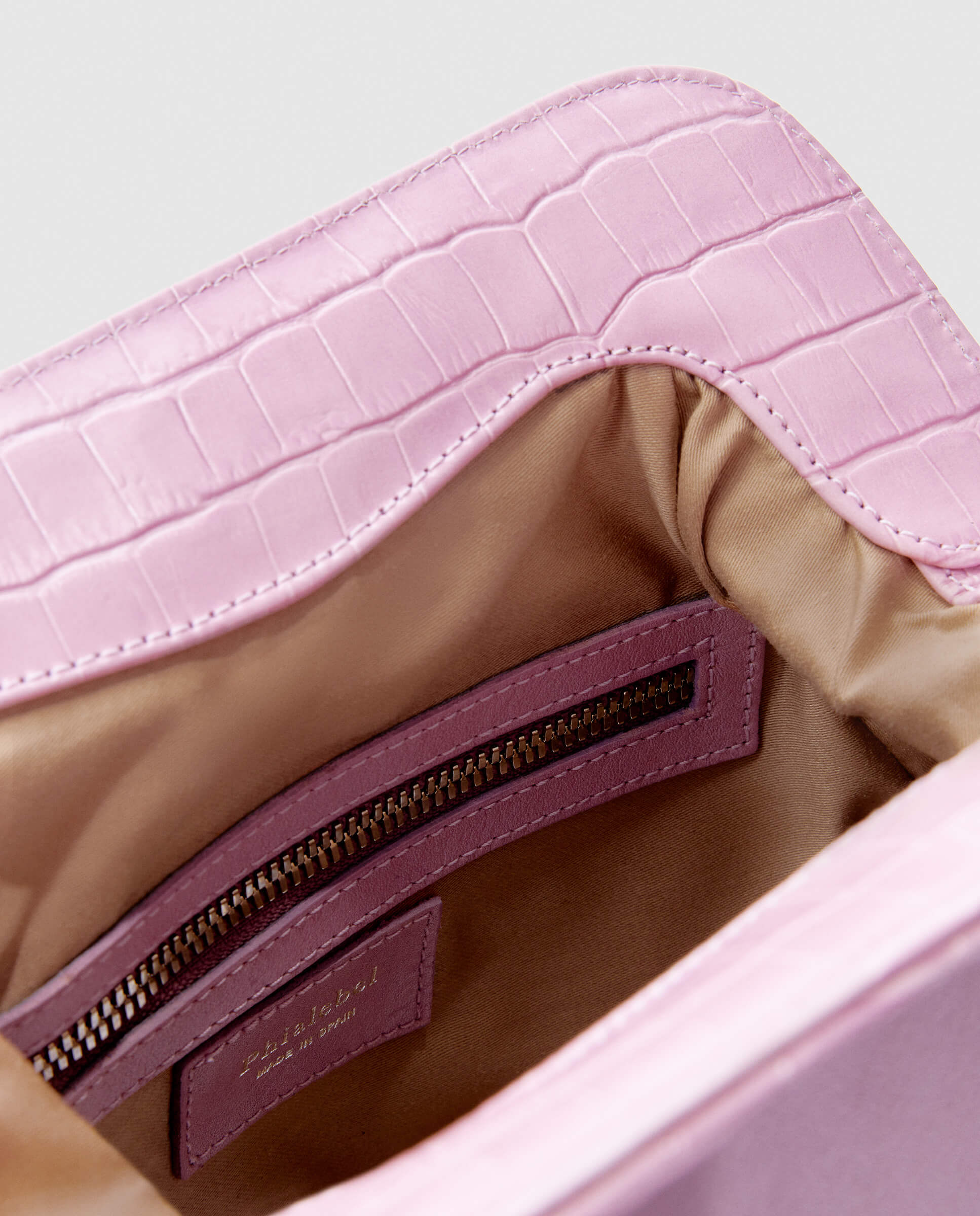 Bolso de hombro Phialebel fabricado en España en piel malva