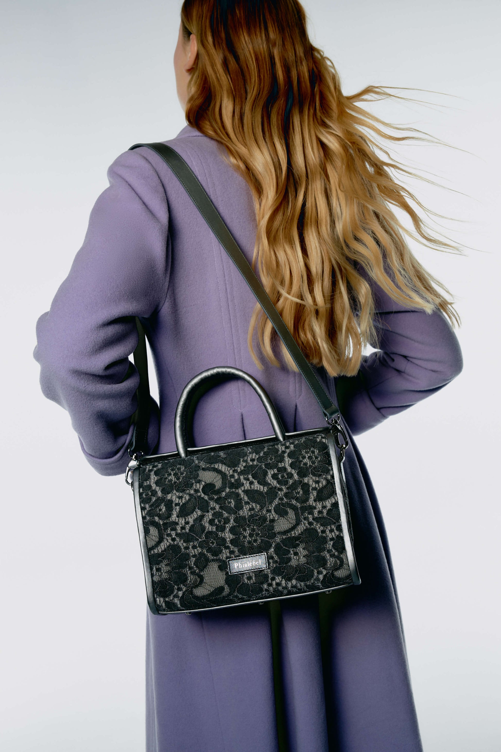 Bolso de mano de encaje gris Phialebel