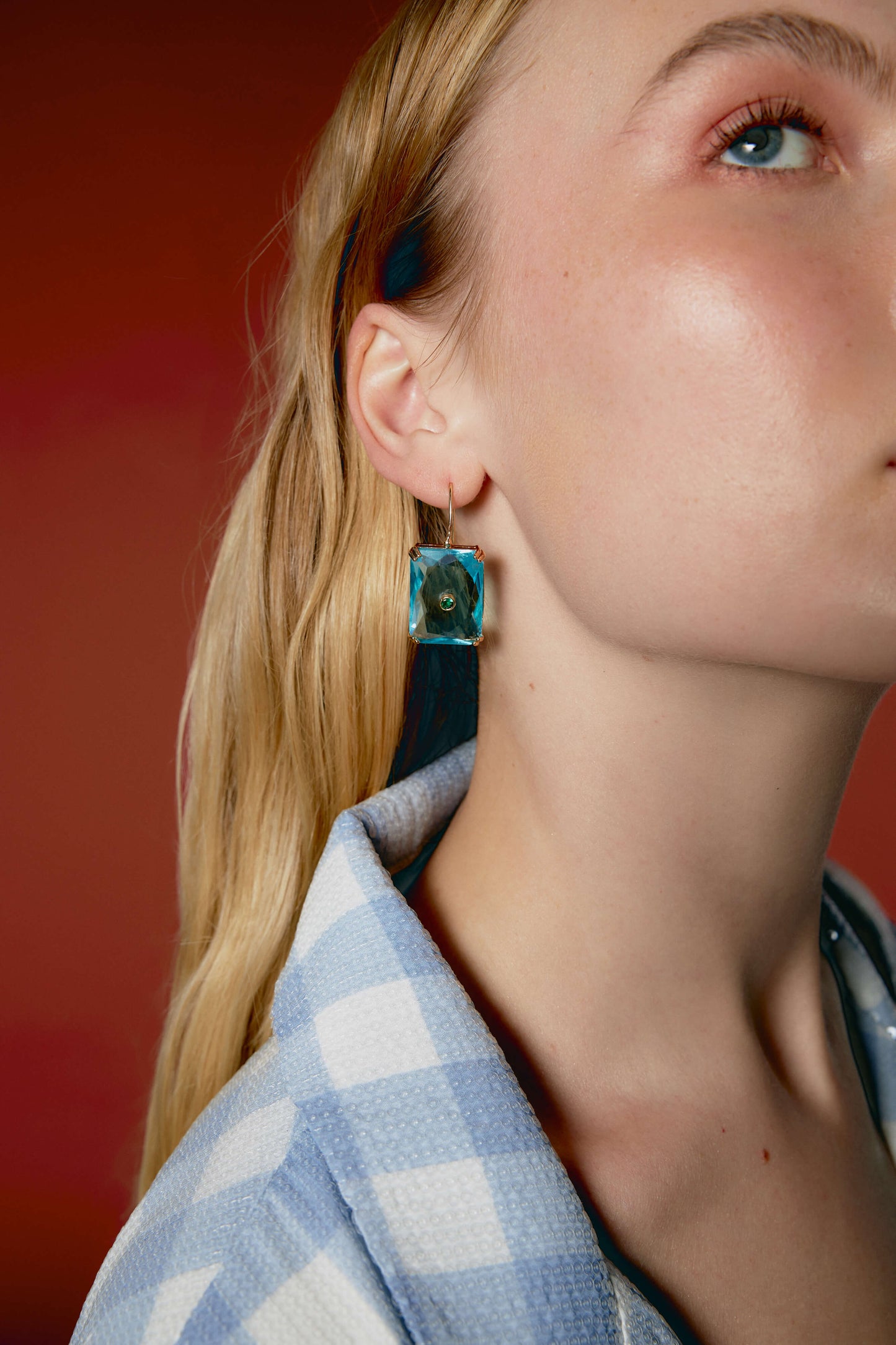 Pendientes colgantes de cristal azul con piedra verde