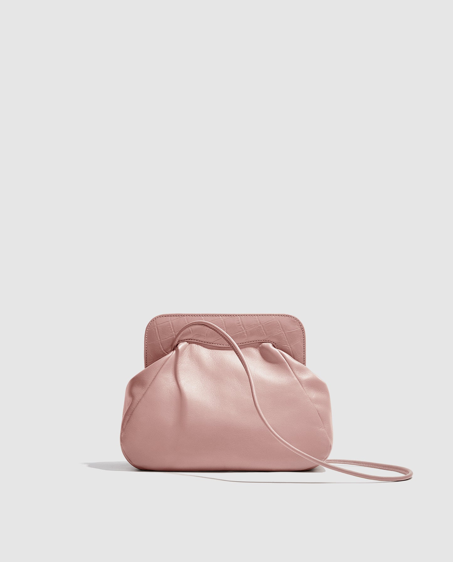 Bolso de hombro rosa metalizado