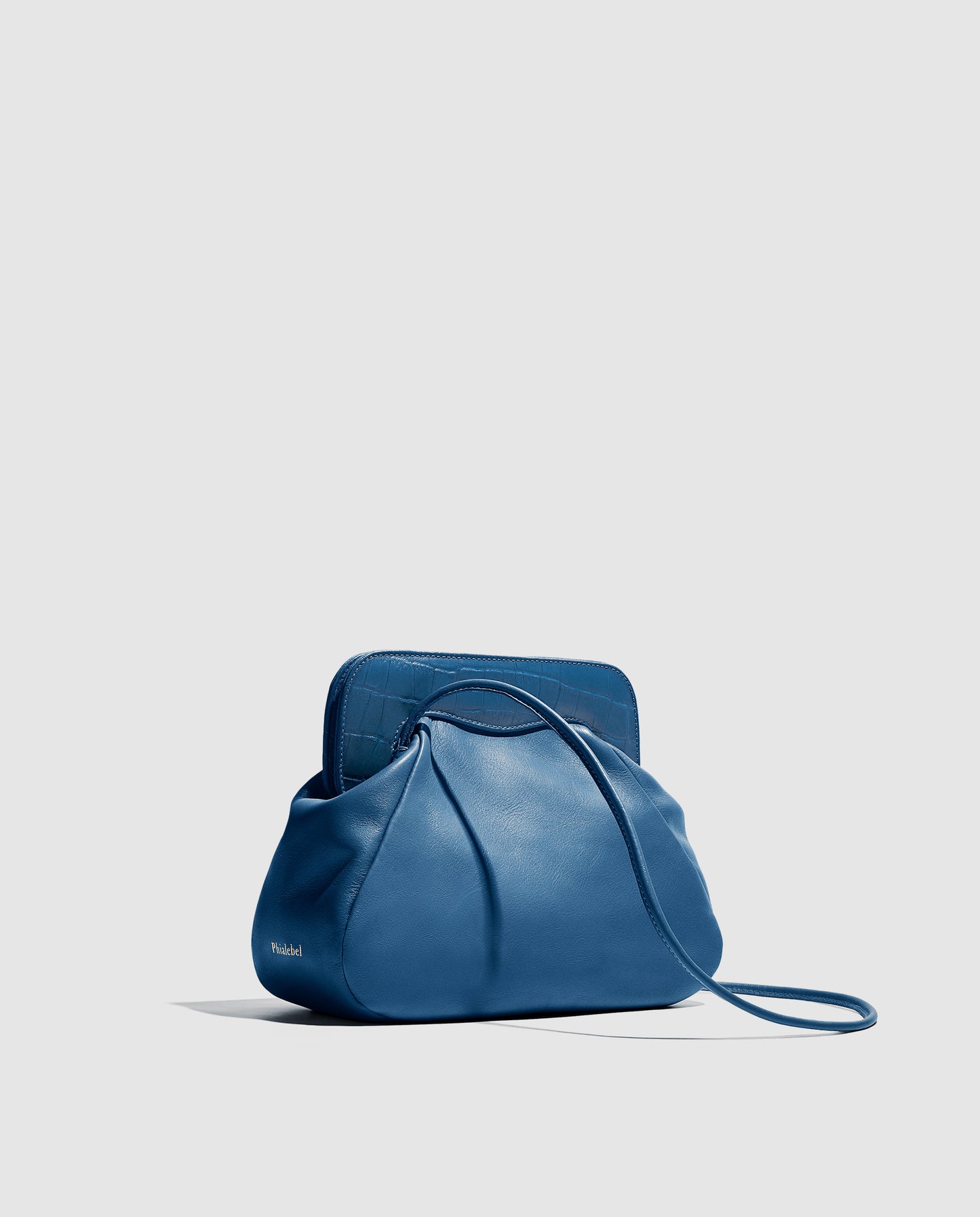 Perfil de bolso de hombro azul brillante