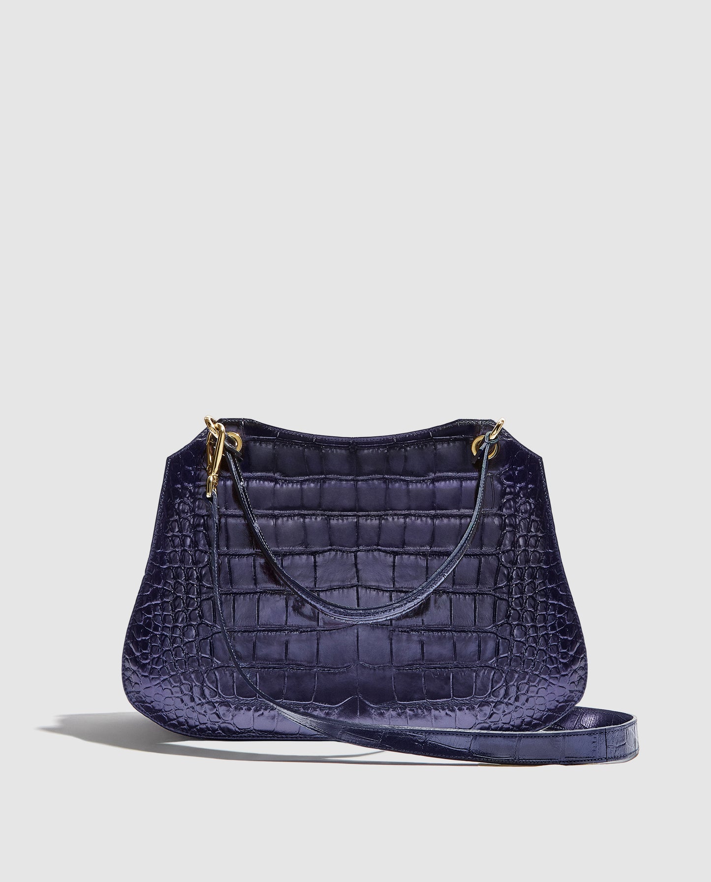 Bolso efecto piel de cocodrilo azul marino metalizado