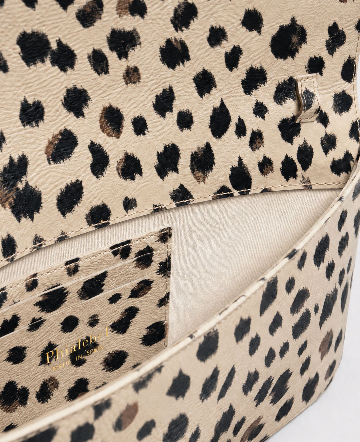Belén Nude Leopard Leather Clutch